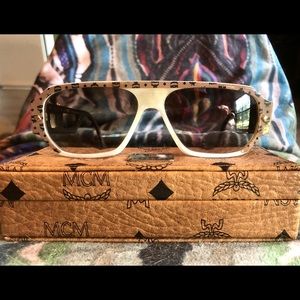 MCM Vtg. 1980’s G8 Hand carved Buffalo Horn sunglasses. Made in West Germany